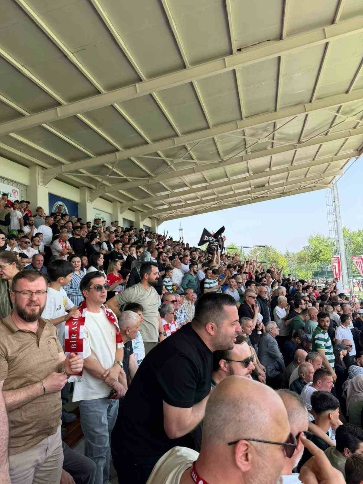 bal ligine yukselen zaferspora destek d11d4b2b4e53