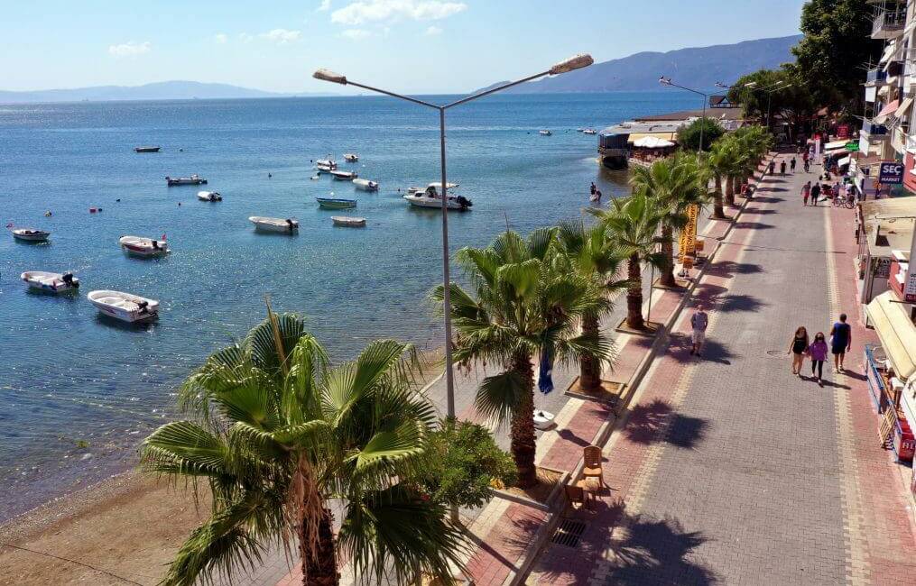 Bursa’da havaların ısınmasıyla birlikte hafta sonu kaçamaklarının adreslerinden biri Gemlik’in