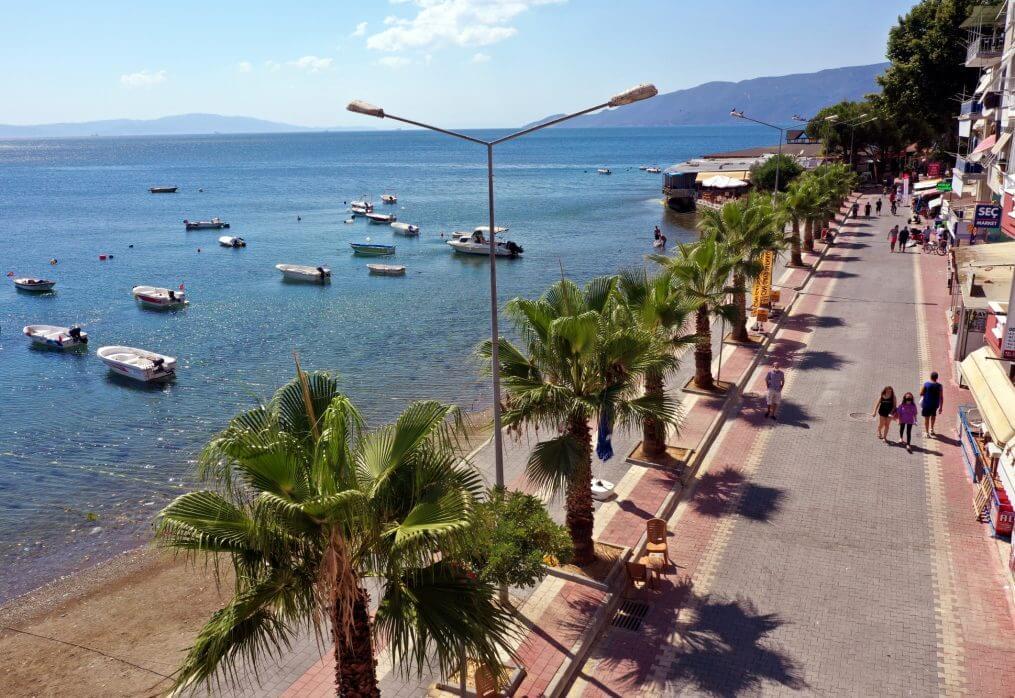 Bursa’da havaların ısınmasıyla birlikte hafta sonu kaçamaklarının adreslerinden biri Gemlik’in