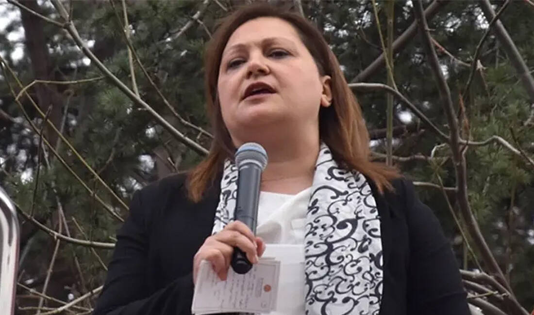 Bir belediye başkanı daha AK Parti’ye mi geçiyor? CHP'li Afyonkarahisar Belediye Başkanı Burcu Köksal'ın AK Parti'ye geçeceği iddiası