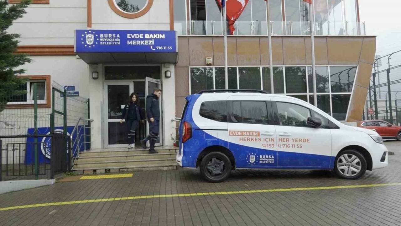 Bursa Büyükşehir’den bayramda kesintisiz sağlık hizmeti 3 bursa buyuksehirden bayramda kesintisiz saglik hizmeti 2bd3f10a3513