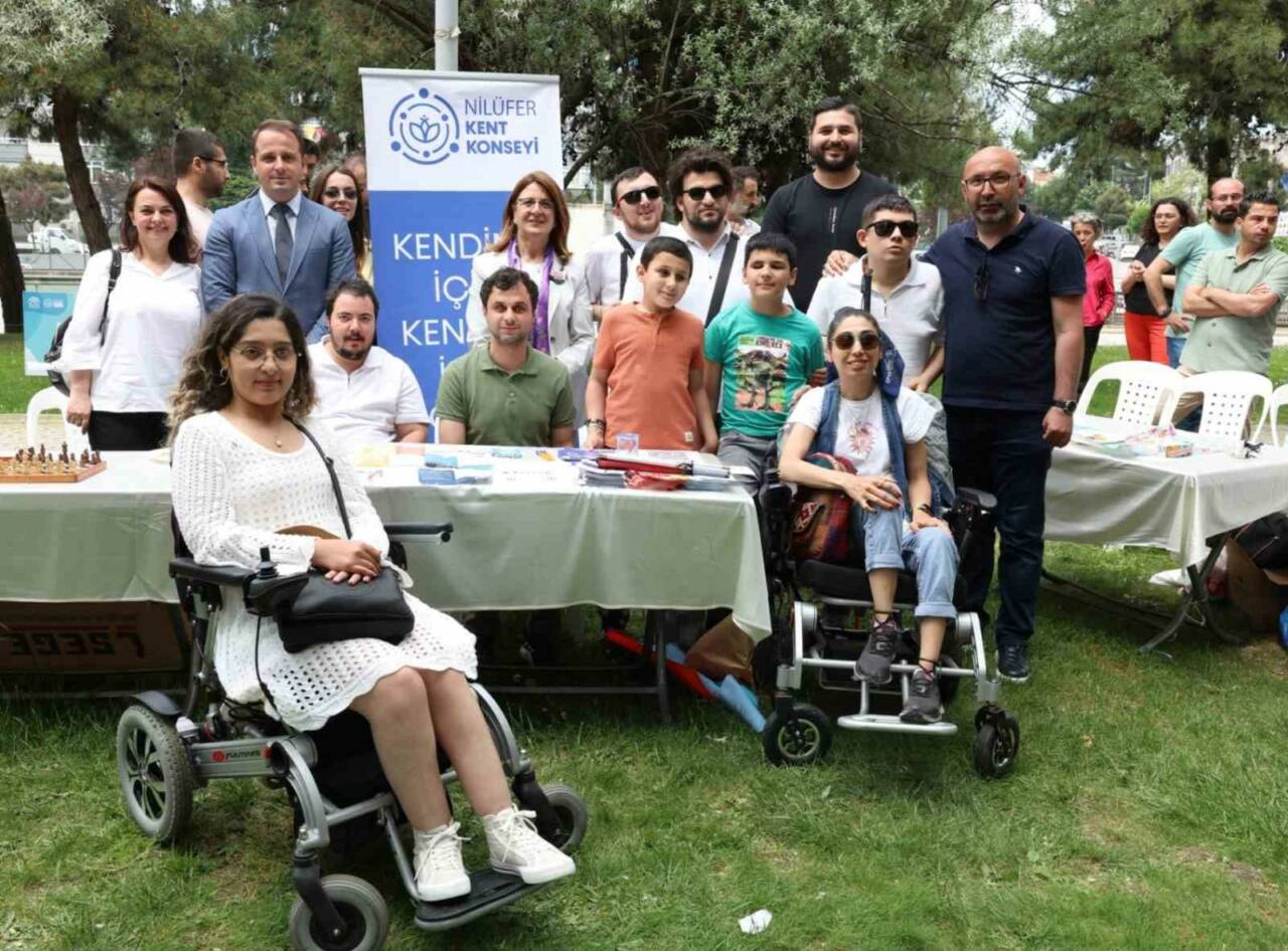 Bursa Nilüfer’de engeller sevgi ile aşılıyor 5 bursa niluferde engeller sevgi ile asiliyor cd740a2c644c