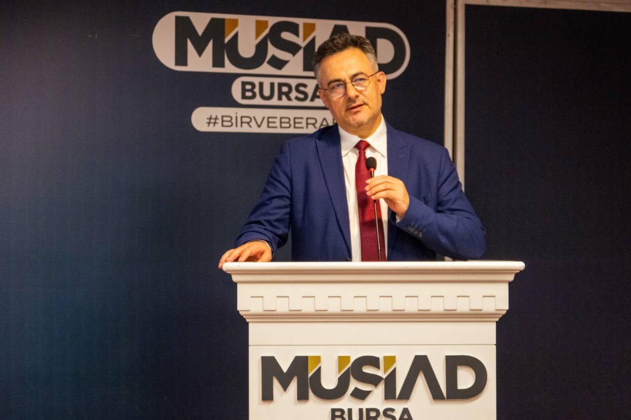 Genç MÜSİAD Bursa'dan uluslararası öğrencilere ticaret vizyonu 3 bursa teknik universitesi rektoru prof dr naci caglar