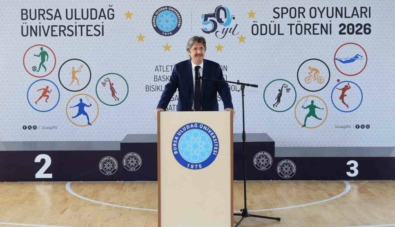 Bursa Uludağ Üniversitesi Spor Oyunları’nda şampiyonlar kürsüye çıktı 2 bursa uludag universitesi spor oyunlarinda sampiyonlar kursuye cikti 3d655f4ad3b1