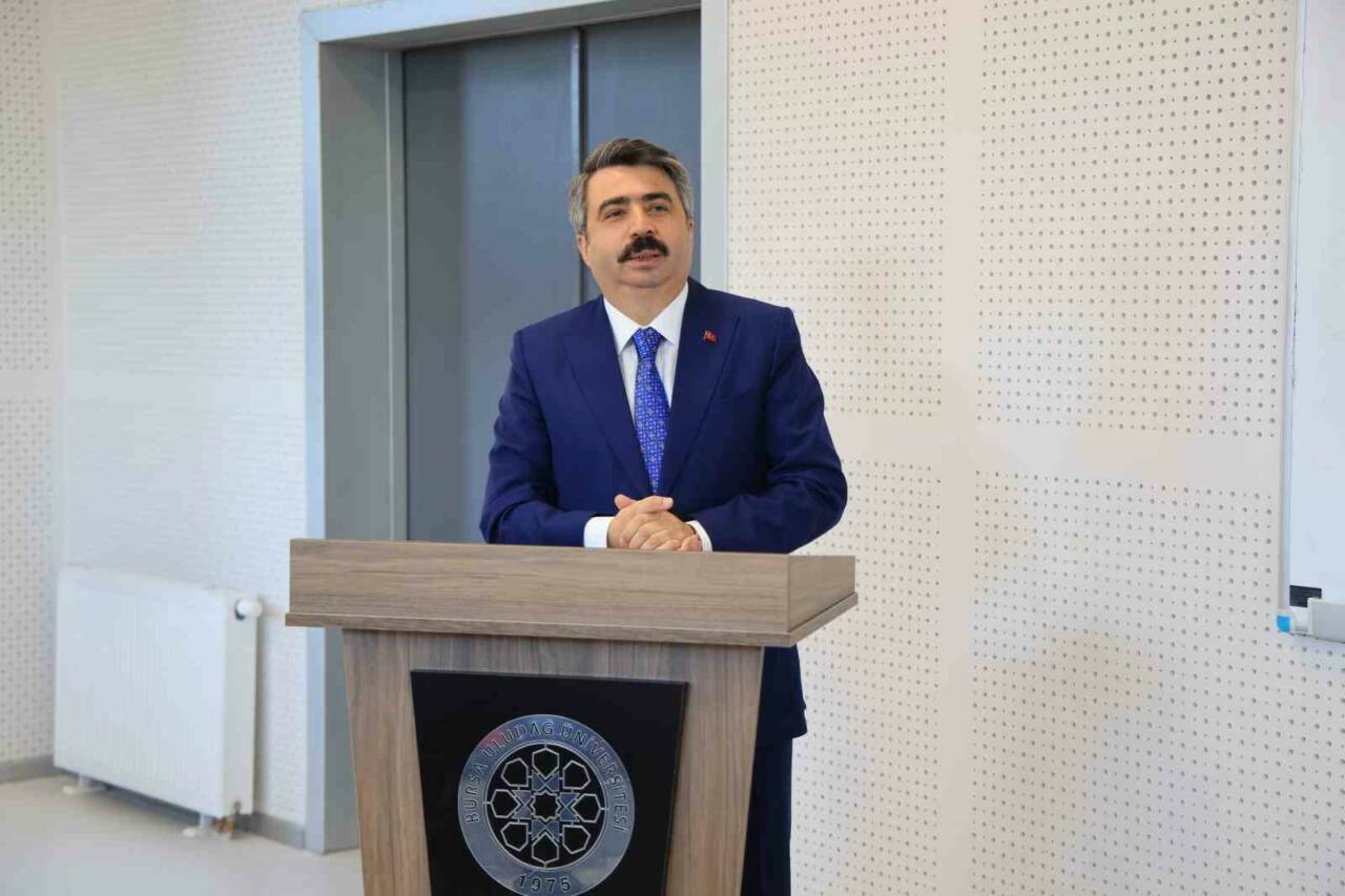 Bursa Uludağ Üniversitesi'nde Askeri Tarih Çalıştayı 3 bursa uludag universitesinde askeri tarih calistayi dd332f1c2177