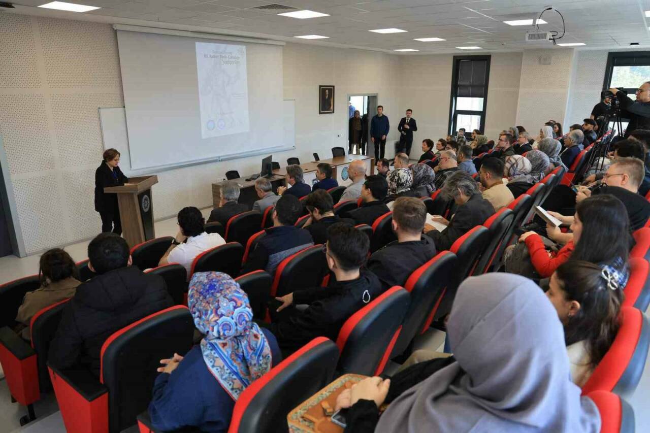 Bursa Uludağ Üniversitesi'nde Askeri Tarih Çalıştayı 5 bursa uludag universitesinde askeri tarih calistayi ffb1d472d384