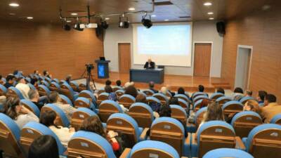 Bursa Uludağ Üniversitesi (BUÜ), kampüste entelektüel derinliği artırmak ve güncel
