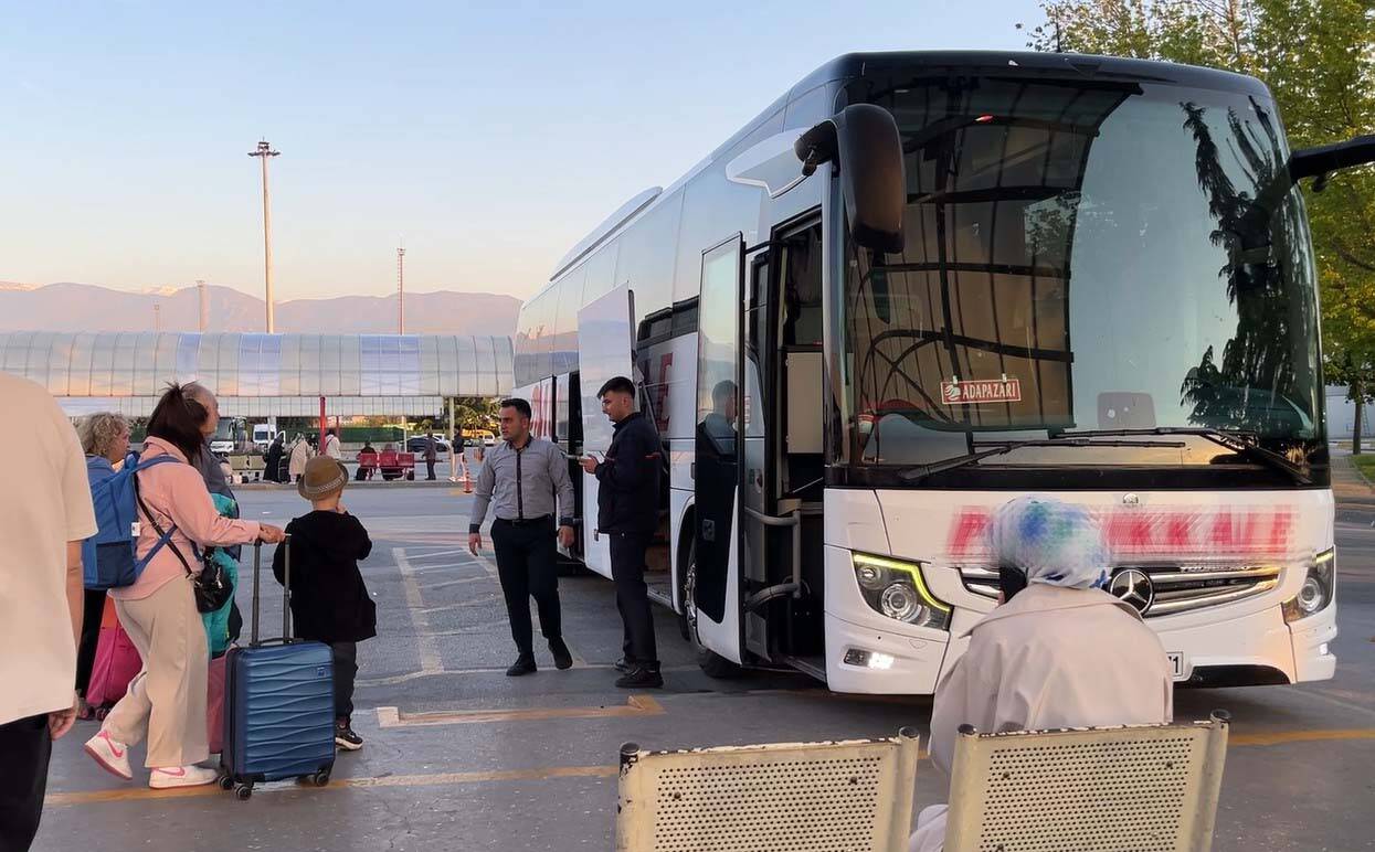 bursada annesiyle 7 yil sonra kavustular yeni hayati icin yola cikti 66d77710c4a3