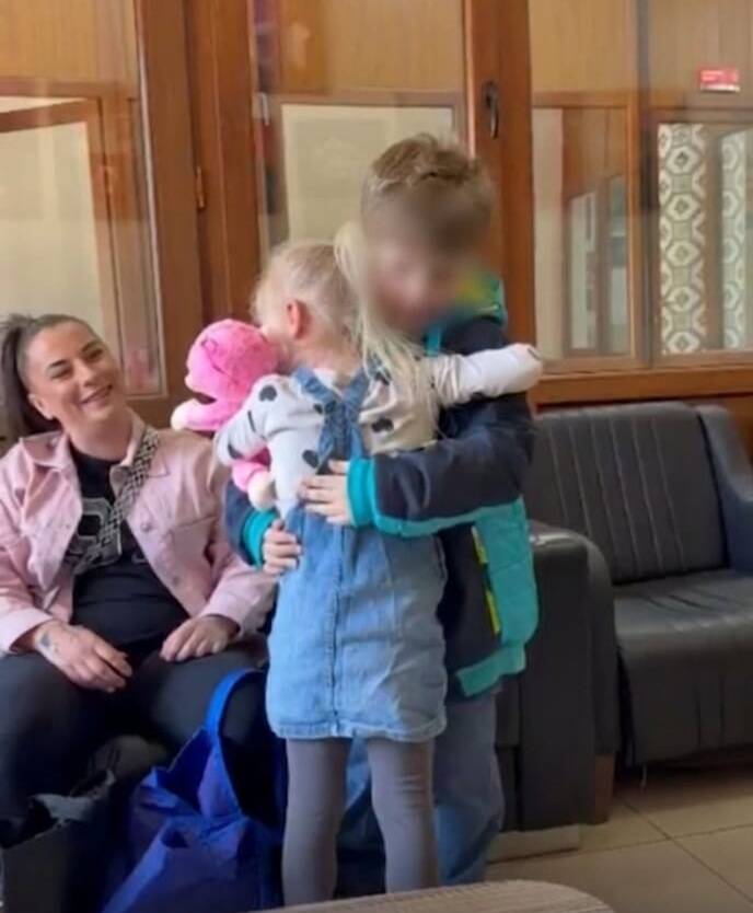 bursada annesiyle 7 yil sonra kavustular yeni hayati icin yola cikti c9fedb16d284
