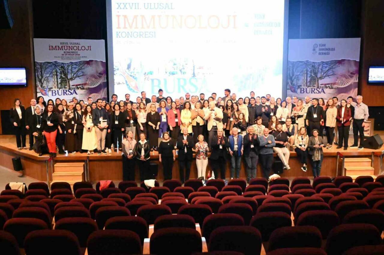 Bursa'da bilim insanları ve tıp dünyasını buluşturan kongre 3 bursada bilim insanlari ve tip dunyasini bulusturan kongre 49915d0eaa17
