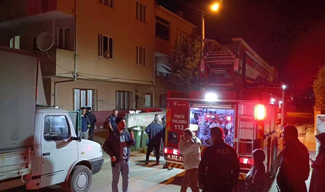 Bursa’da eski koca dehşeti Bursa’nın İnegöl ilçesinde bir kişi, eski eşinin yaşadığı evinde benzin
