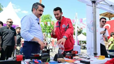 Bursa’nın Yıldırım ilçesinde 19 Mayıs Atatürk’ü Anma, Gençlik ve Spor