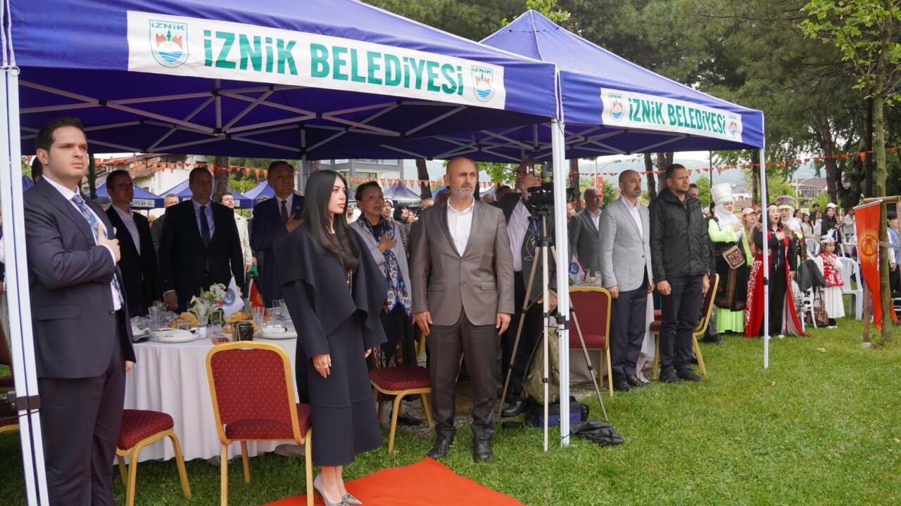 bursada kirgiz senliklerine yogun ilgi 77a68330c833