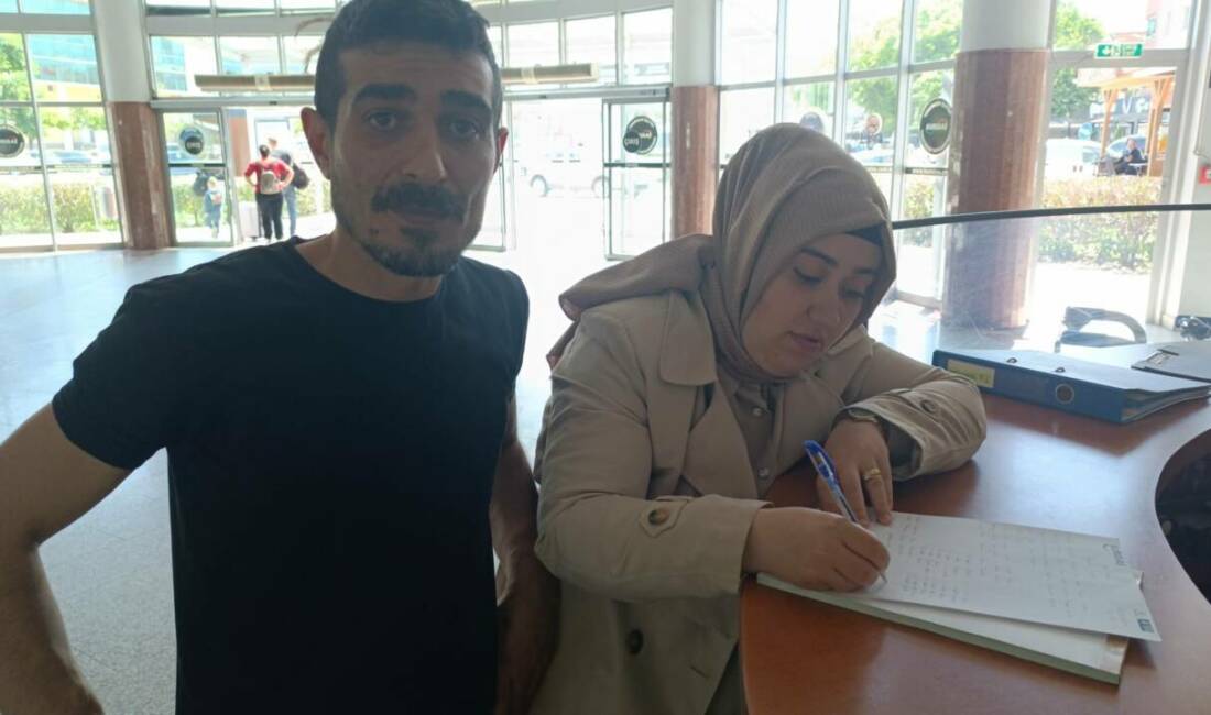 Bursa’da örnek davranış! Servet dolu çanta… Bursa'nın İnegöl ilçesinde otobüs terminalinde unutulan ve içerisinde yaklaşık 3,5