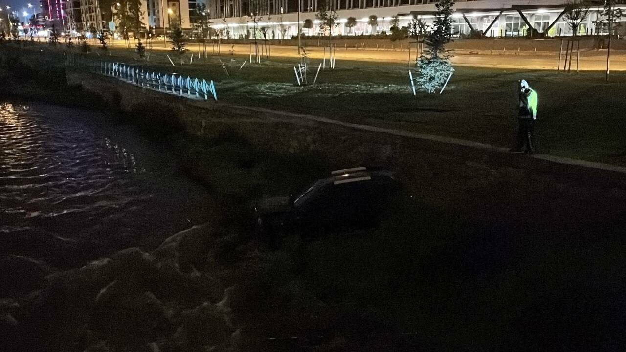 bursada otomobil dereye uctu surucusu kacti 6fb84d10deae