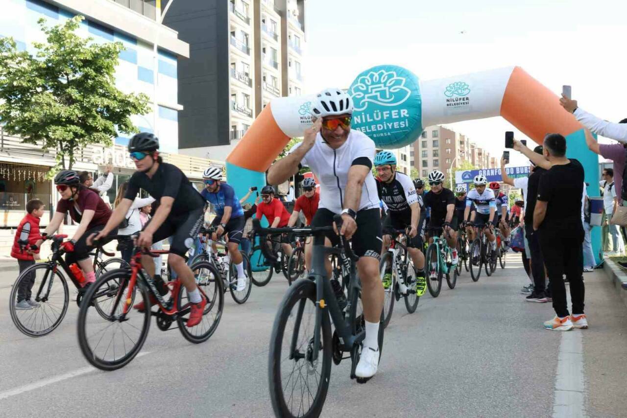 Bursa’da pedallar ’Daha Fazla Kadın Yarışmacı’ için döndü 1 bursada pedallar daha fazla kadin yarismaci icin dondu 1839b1357368