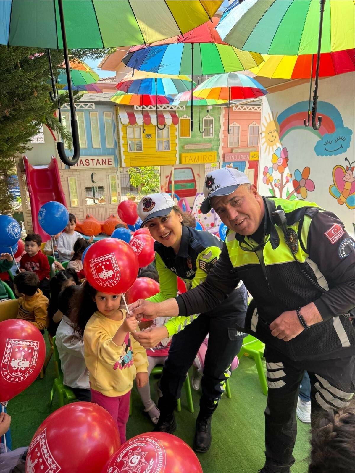 Bursa’da ‘Trafik Haftası’ etkinlikleri başladı 4 bursada trafik haftasi etkinlikleri basladi d205a4b92872