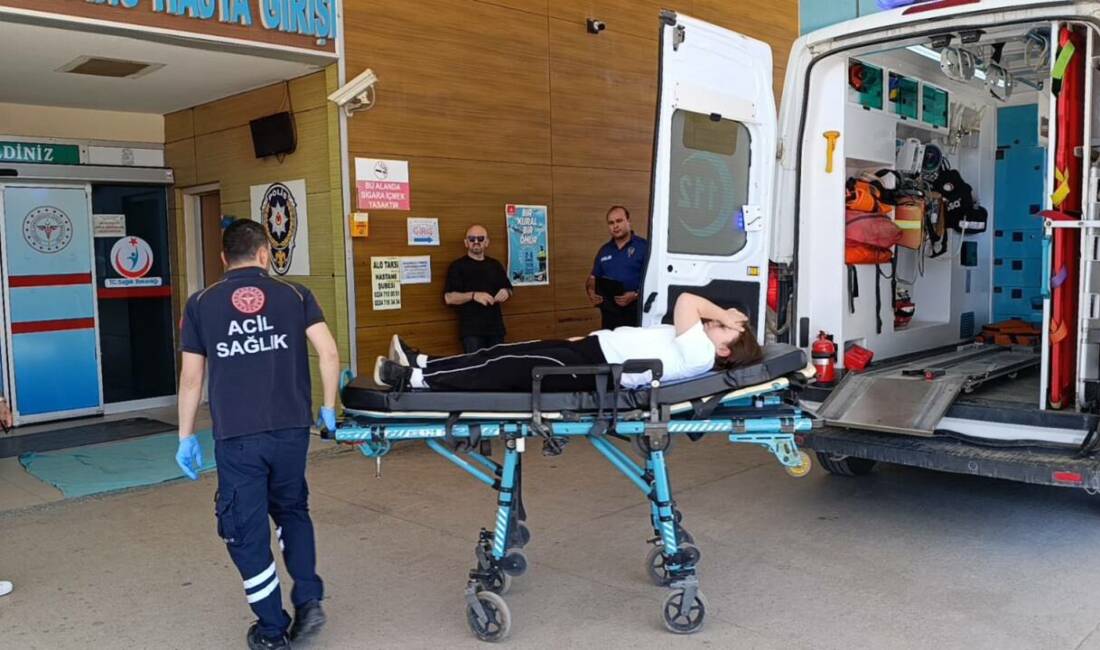 Bursa'nın İnegöl ilçesinde triportörün devrildiği kazada 1’i çocuk 3 kişi