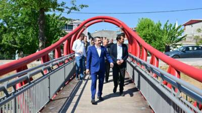 Yıldırım Belediyesi, ilçenin çehresini değiştirecek projelere yenisini ekledi. Zaman zaman