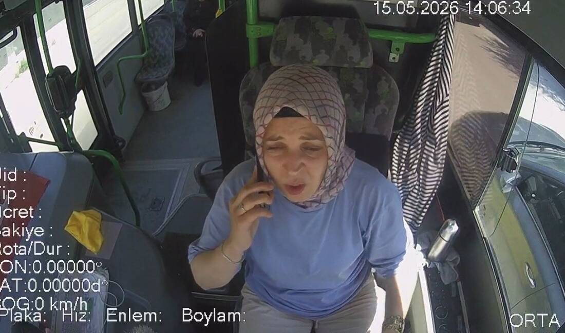 Bursa’da zamanla yarış! Yolcusu fenalık geçirince… Bursa’nın İnegöl ilçesinde seyir halindeki halk otobüsünde fenalaşan yaşlı yolcu,