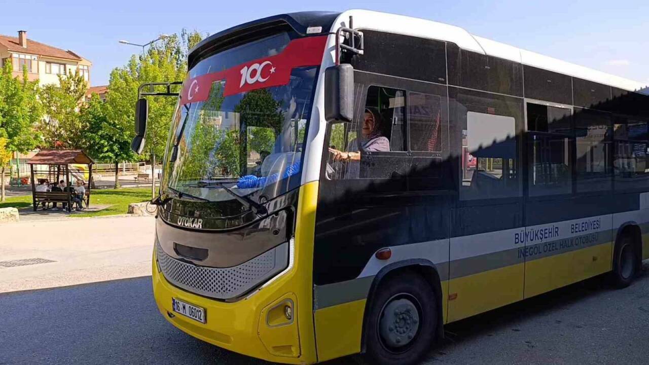 Bursa'da zamanla yarış! Yolcusu fenalık geçirince... 2 bursada zamanla yaris yolcusu fenalik gecirince a6a5c041b1eb