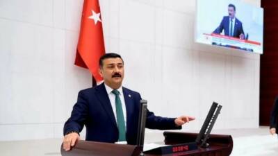 İYİ Parti Bursa Milletvekili Selçuk Türkoğlu, Bursa’nın Orhangazi ilçesinde ana