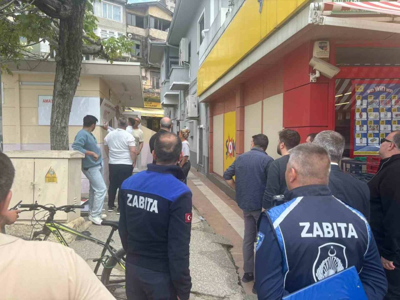 Bursa'nın o ilçesinde kaymakamlık devreye girdi! Hukuksuz işgaller tek tek kaldırıldı 4 bursanin o ilcesinde kaymakamlik devreye girdi hukuksuz isgaller tek tek kaldirildi d231bfcf5e6e