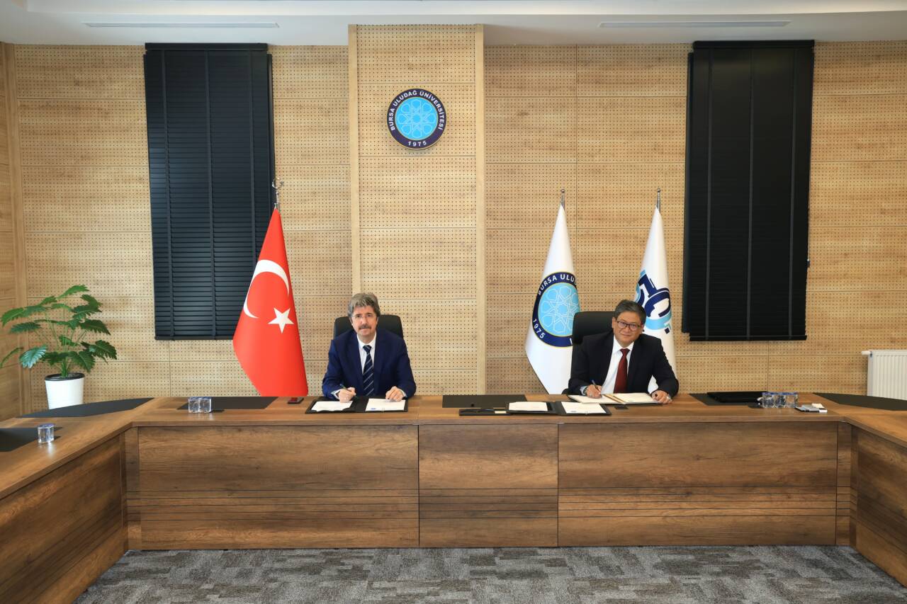 Bursa Uludağ Üniversitesi ile ICESCO arasında akademik işbirliği 2 buu3363