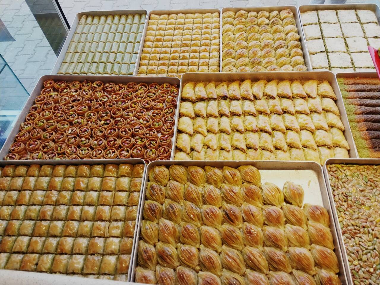 Bursa'da 1 tepsi baklava kaç lira? Bayram öncesi işte fiyatlar... 9 c72e678c bae8 4fef b9aa 40d5bac878ca