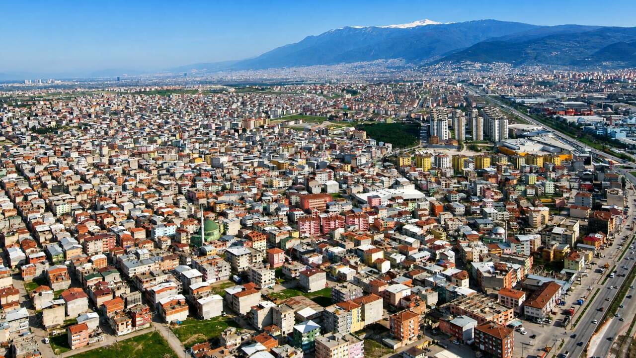 İşte Bursa'nın çarpıcı gerçeği! Kentin geleceği nasıl inşa edilecek? 1 chatgpt image 19 may 2026 160627
