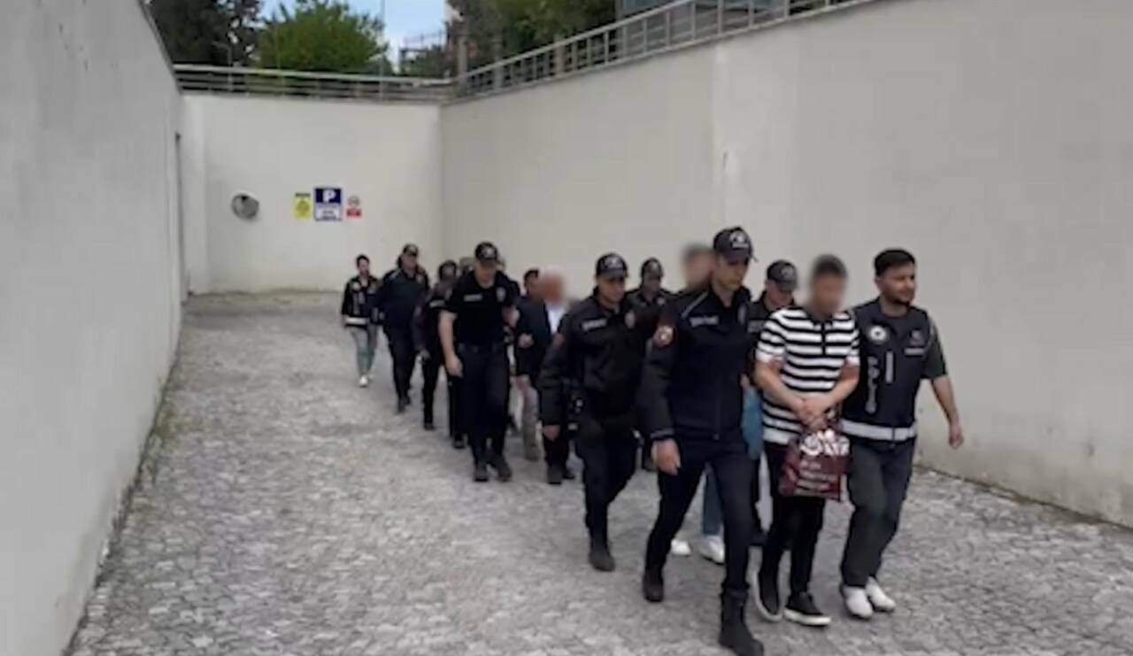 dev tefecilik operasyonu 17 milyonluk ziynet ele gecirildi 78b3d0c84644