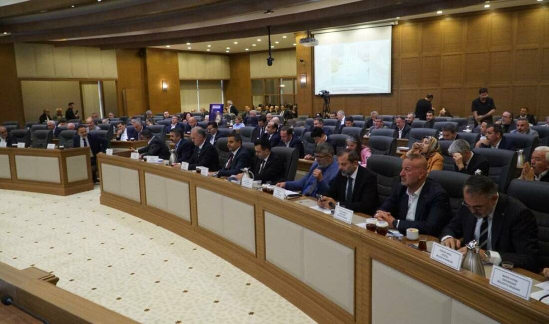 Bursa için kritik kararlar! Dev krediye onay… Bursa Büyükşehir Belediyesi Mayıs ayı 2. olağan toplantısı, Büyükşehir Belediye