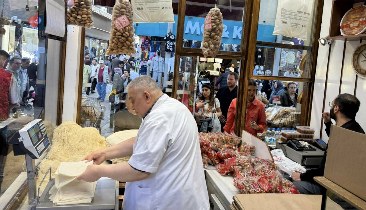 Ev baklavası yapacaklar bu haber sizin için! İşte Bursa'daki yufka, ceviz ve fıstık fiyatları... 2 ekran resmi 2026 05 18 154955