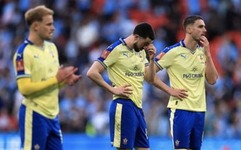 İngiltere Championship ekiplerinden Southampton hakkında play-off finalinden ihraç edilmesinin ardından