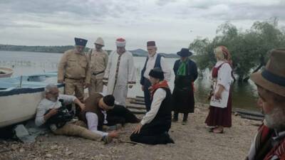 Olay Gazetesi Yazarı Ahmet Emin Yılmaz, Karacabey’in Eskikaraağaç Köyü’nde çekilen