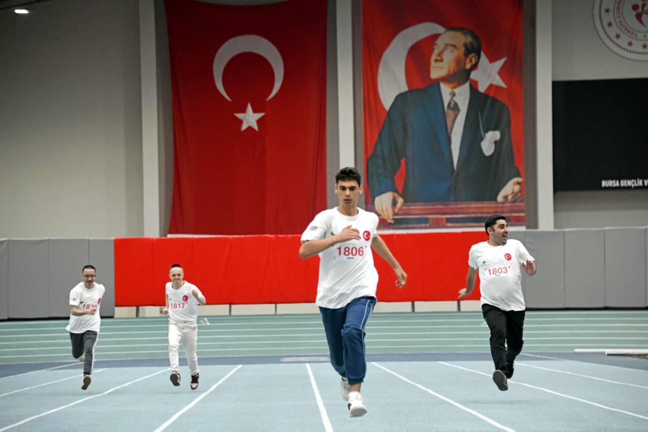 Osmangazi Belediyesi’nden engelsiz spor şöleni 15 Osmangazi Belediyesi’nden Engelsiz Spor Şöleni