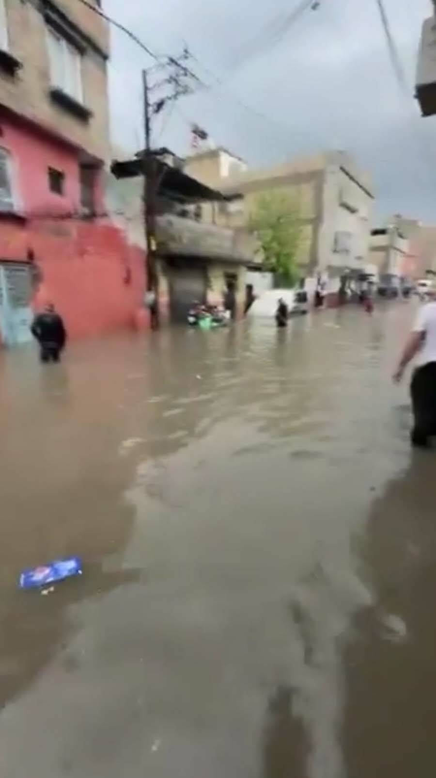 Birçok ili sağanak ve fırtına vurdu 8 gaziantepte saganak ve firtinada catilar uctu agaclar devrildi 23 yarali 9a4678fcbf05