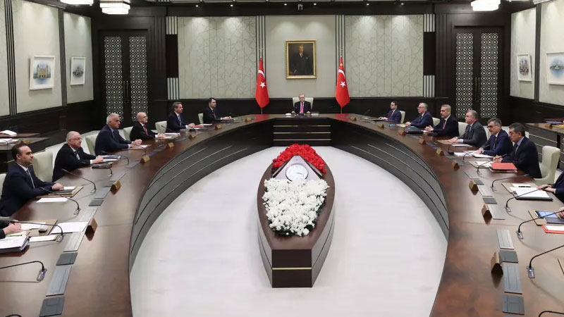 Kurban Bayramı tatili 9 gün olacak mı? Cumhurbaşkanlığı Kabinesi, Cumhurbaşkanı Recep Tayyip Erdoğan başkanlığında bugün Beştepe'de toplanacak.