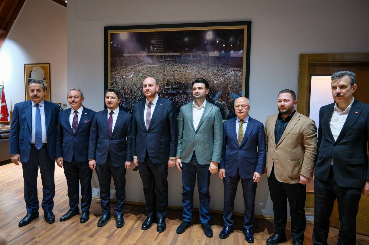Bursaspor'a AK Parti'den üst düzey ziyaret 4