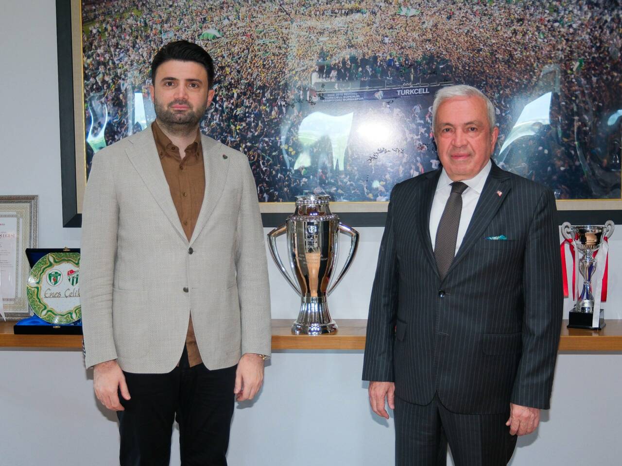 Nilüfer Belediye Başkanı Özdemir'den Bursaspor'a ziyaret 3 hict