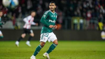 Bursaspor, 2026-2027 sezonunun ilk transferini açıkladı.