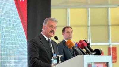 MHP Bursa İl Teşkilatı’nın Kurban Bayramı bayramlaşma programında konuşan MHP