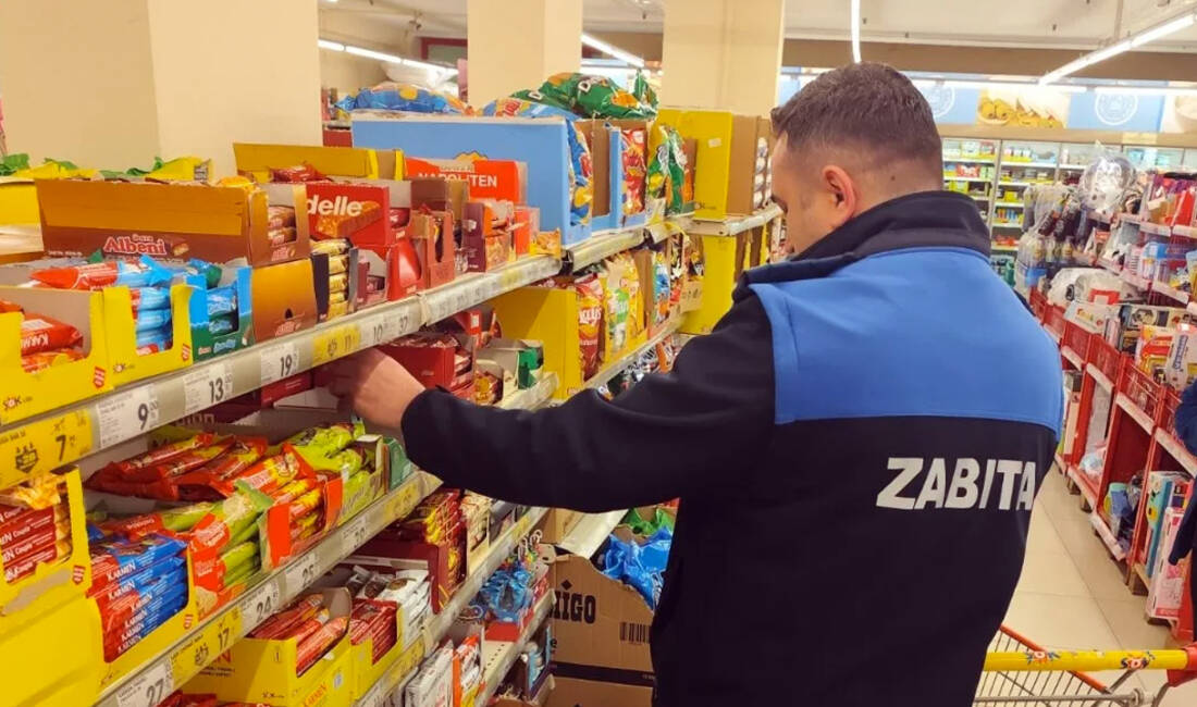 İnegöl Belediyesi Zabıta Müdürlüğü ekipleri, rutin denetim faaliyetleri kapsamında bakkal