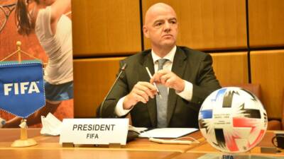FIFA Başkanı Gianni Infantino, gelecek yıl başkanlığa yeniden aday olacağını