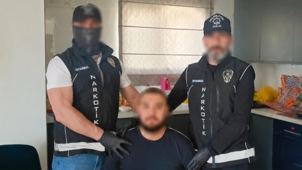 INTERPOL tarafından aranan şüpheli Türkiye'de yakalandı 1 interpol tarafindan aranan supheli turkiyede yakalandi 9a24ac758ea5