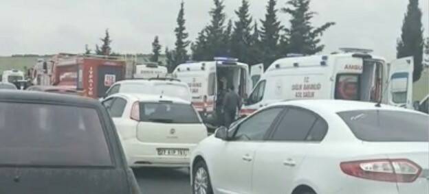 İşçi servisi uçuruma uçtu: Çok sayıda yaralı var... 3 isci servisi ucuruma uctu cok sayida yarali var 392018cfaadd
