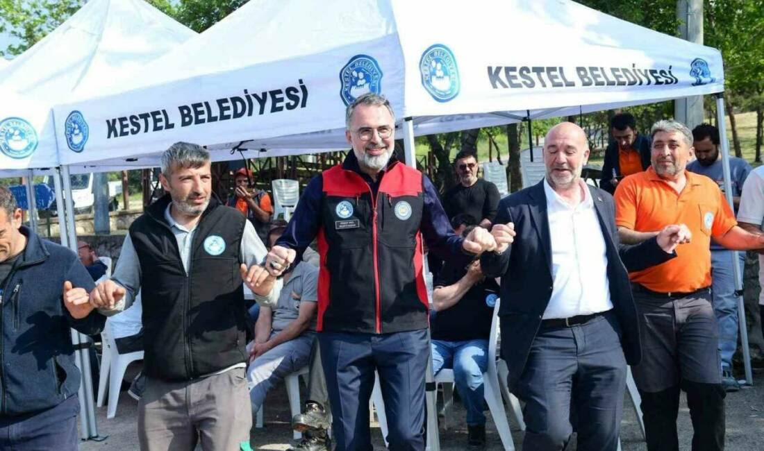 Kestel Belediyesi’nden alın terine vefa Bursa’da Kestel Belediyesi, 1 Mayıs Emek ve Dayanışma Günü dolayısıyla
