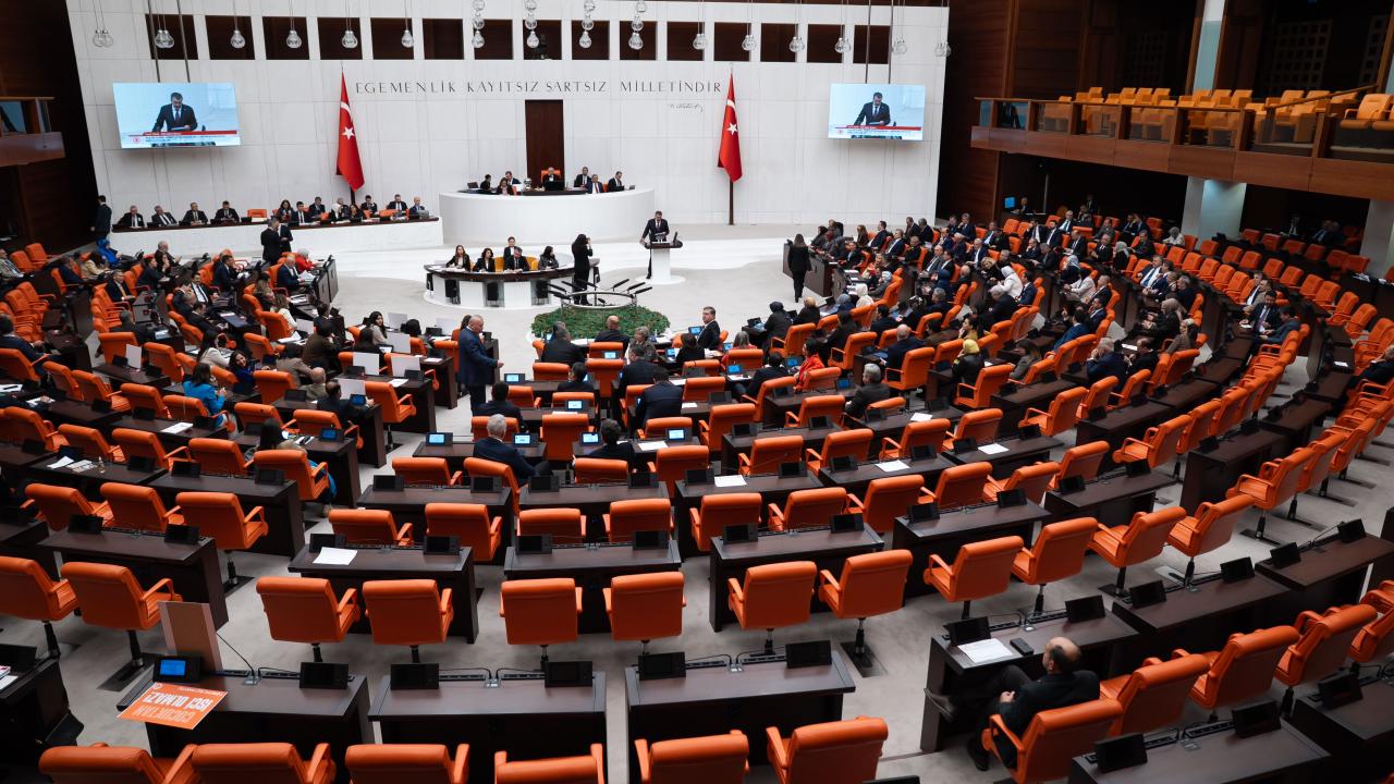 meclise yeni dokunulmazlik dosyalari sevk edildi 4f0bb718fc23