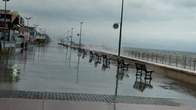 Meteoroloji Genel Müdürlüğü, 3 Mayıs Pazar günü Marmara Denizi'nde şiddetli