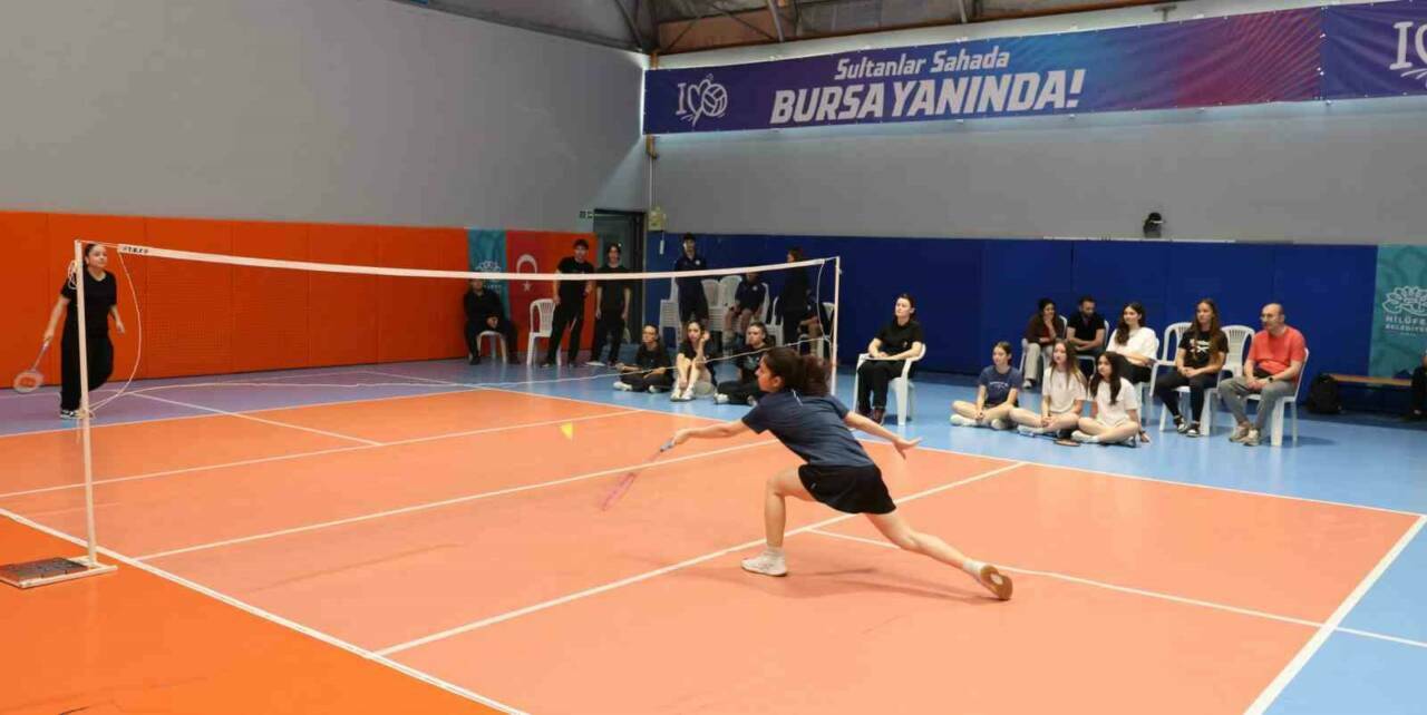 Nilüfer Spor Şenlikleri’nde 4. hafta heyecanı 5 nilufer spor senliklerinde 4 hafta heyecani 19099a0ee8dc